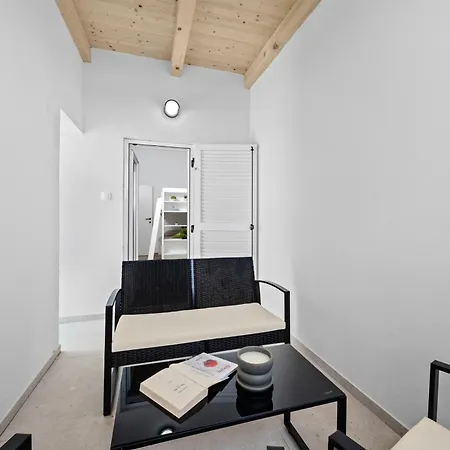 Apartment Nenad - Amazing Sea View ! Only 500 Meters From The !