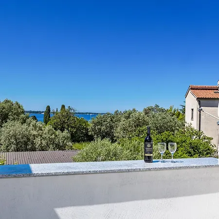 Apartament Nenad - Amazing Sea View ! Only 500 Meters From The !